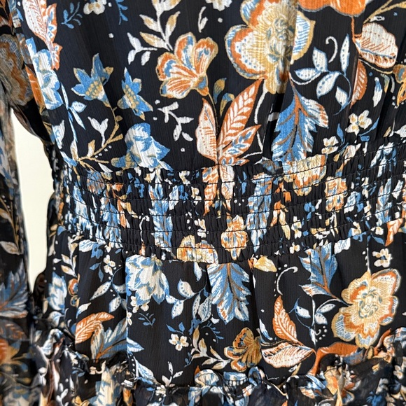 Express Long Sheer Sleeve Ruffled Floral Dress Size Medium - Picture 7 of 14